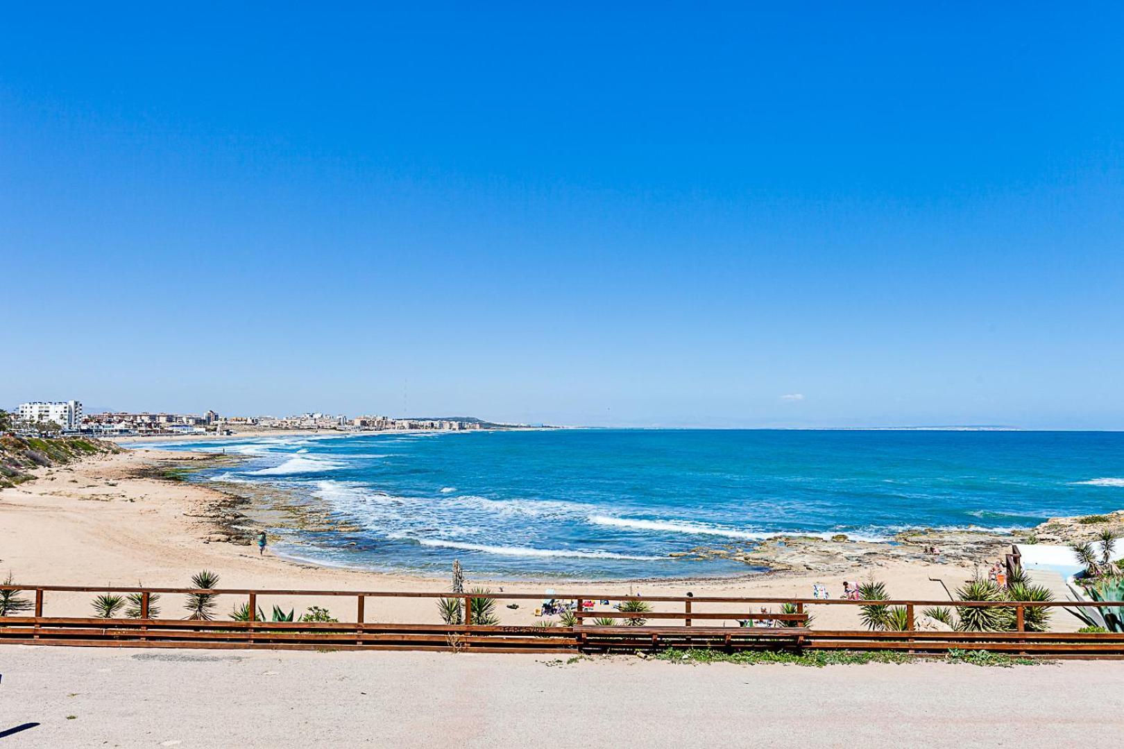 Апартаменты Miramar Magic Sea & Sunrise View Торевьиа Экстерьер фото